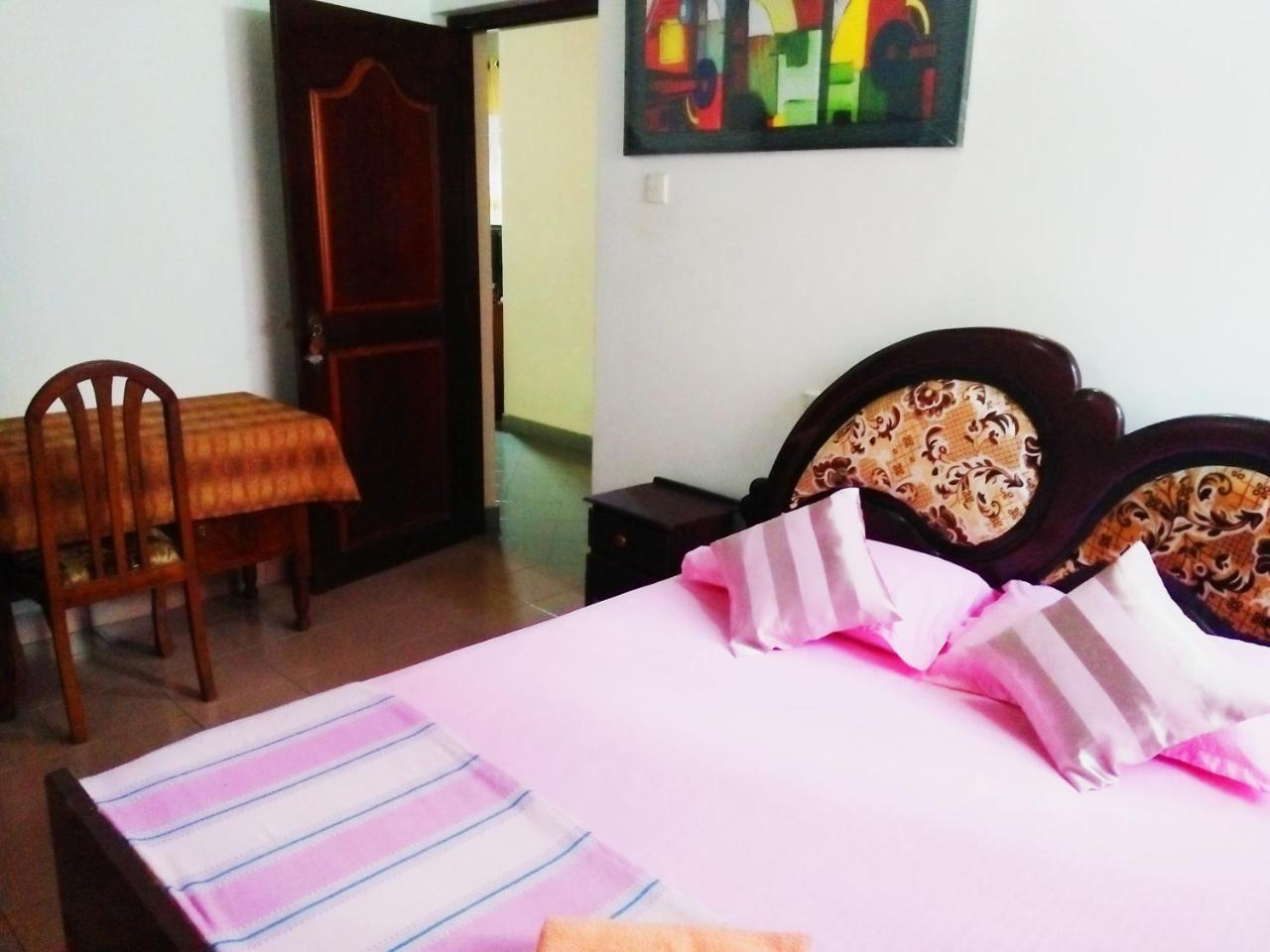 Ruslanka Homestay Ettukala Dış mekan fotoğraf